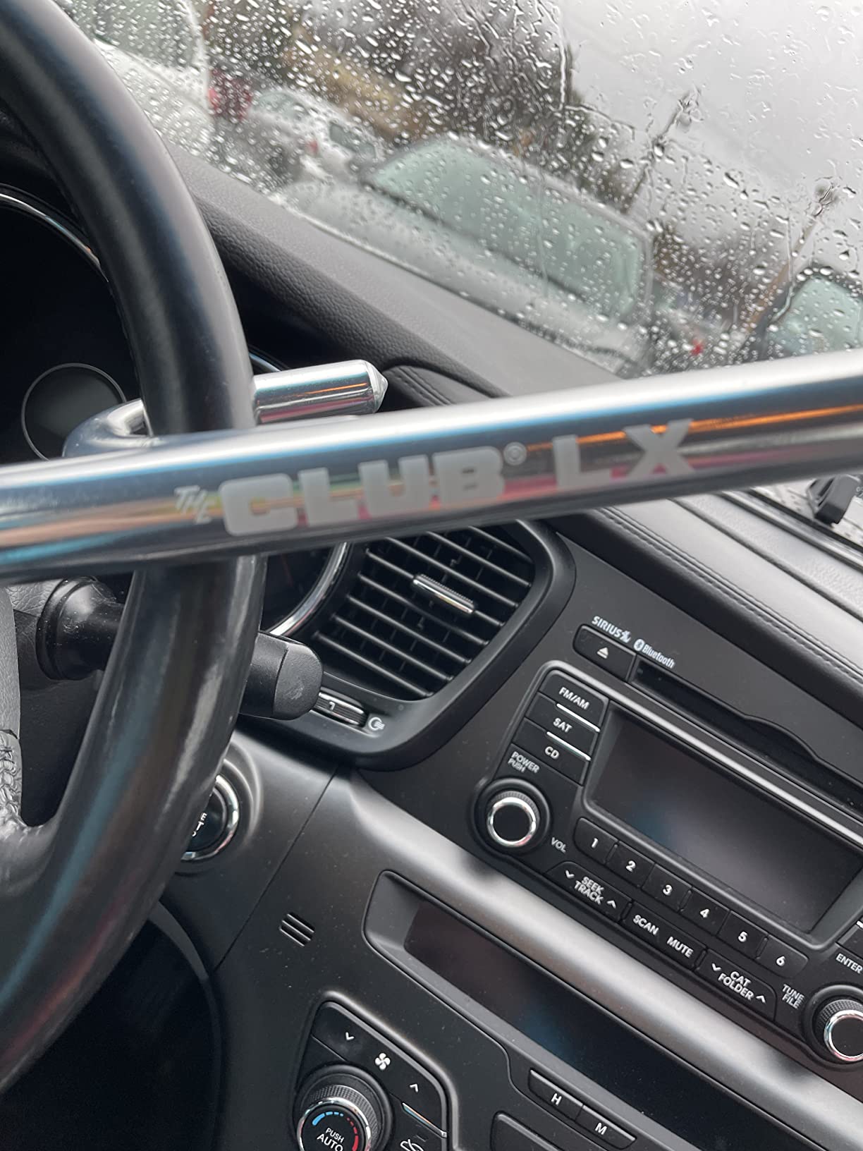 Winner International The Club 1100 LX Series Steering Wheel Lock, Red, Large customer photo 2