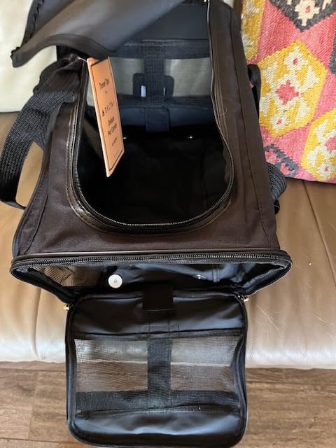 Sherpa Delta Airlines Travel Pet Carrier, Airline Approved & Guaranteed On Board - Black, Medium customer photo 2