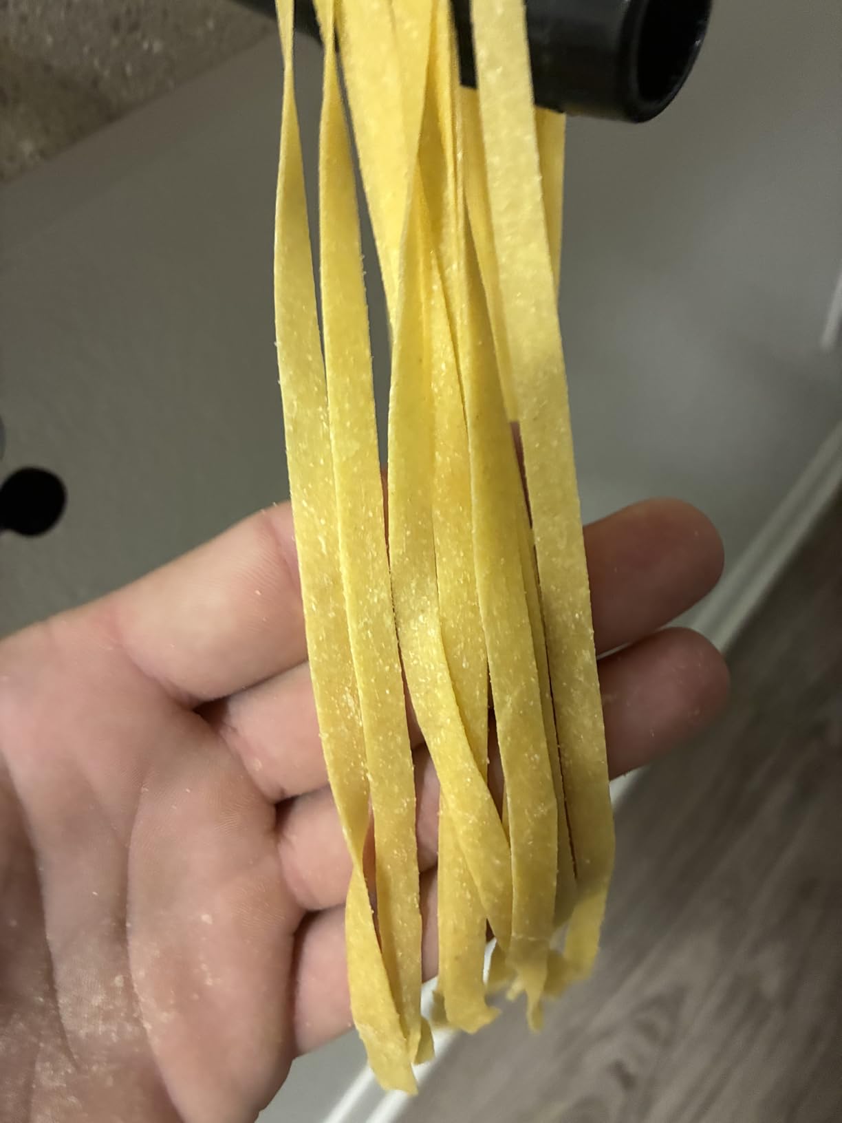 MARCATO Atlas 150 Classic Manual Pasta Maker Machine, Made in Italy, Chrome Steel with Black Hand Crank. Makes Lasagna, Fettuccine & Tagliolini. Made in Italy customer photo 2