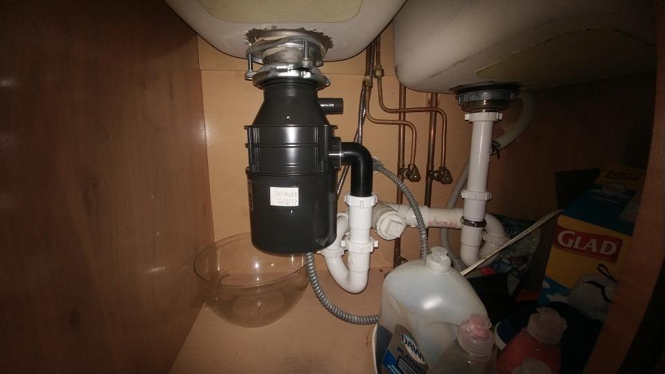 InSinkErator Badger 5XP Garbage Disposal, Badger Series 3/4 HP Continuous Feed Food Waste Disposer customer photo 1