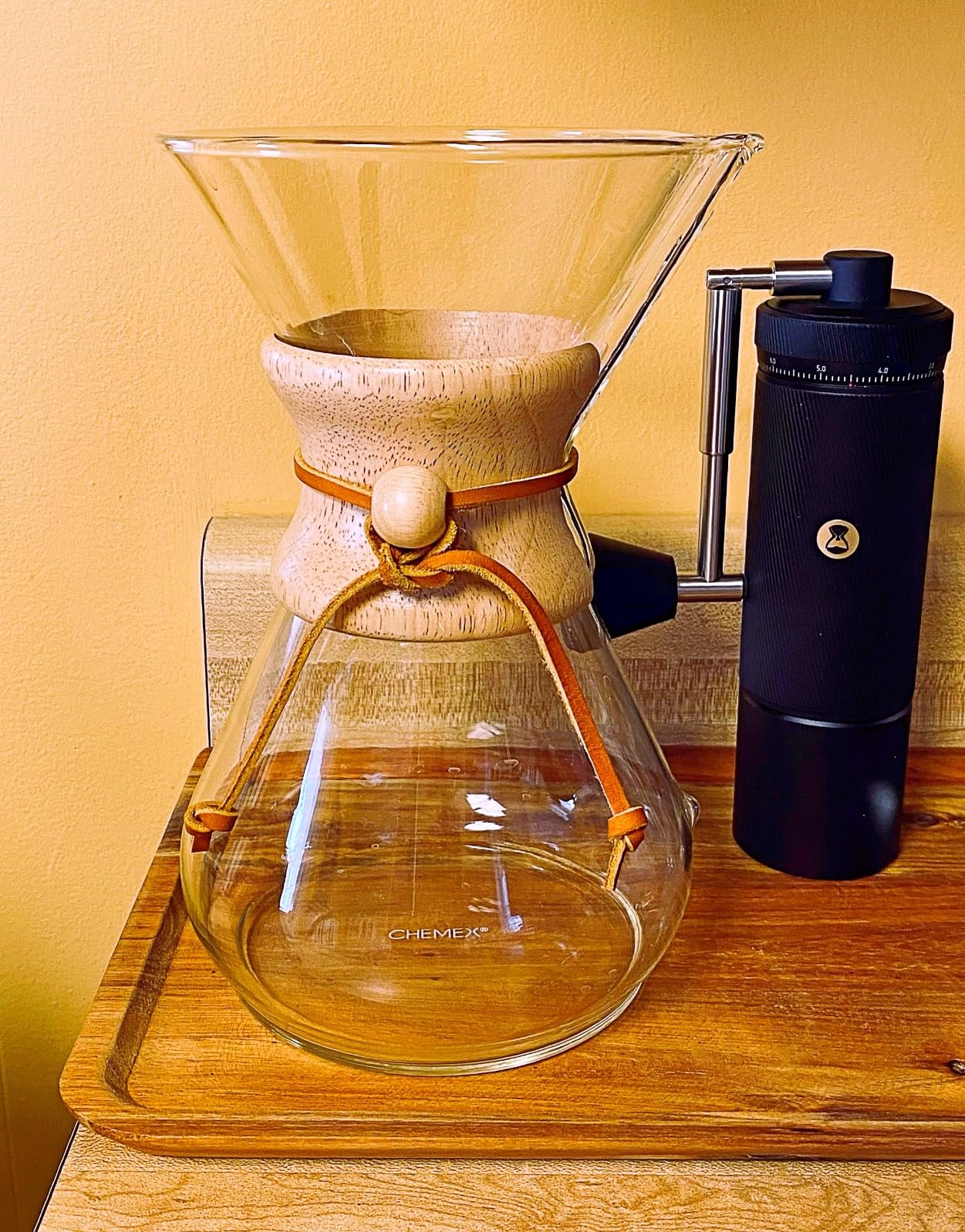 Chemex Pour-Over Glass Coffeemaker - Classic Series - 8-Cup - Exclusive Packaging customer photo 2