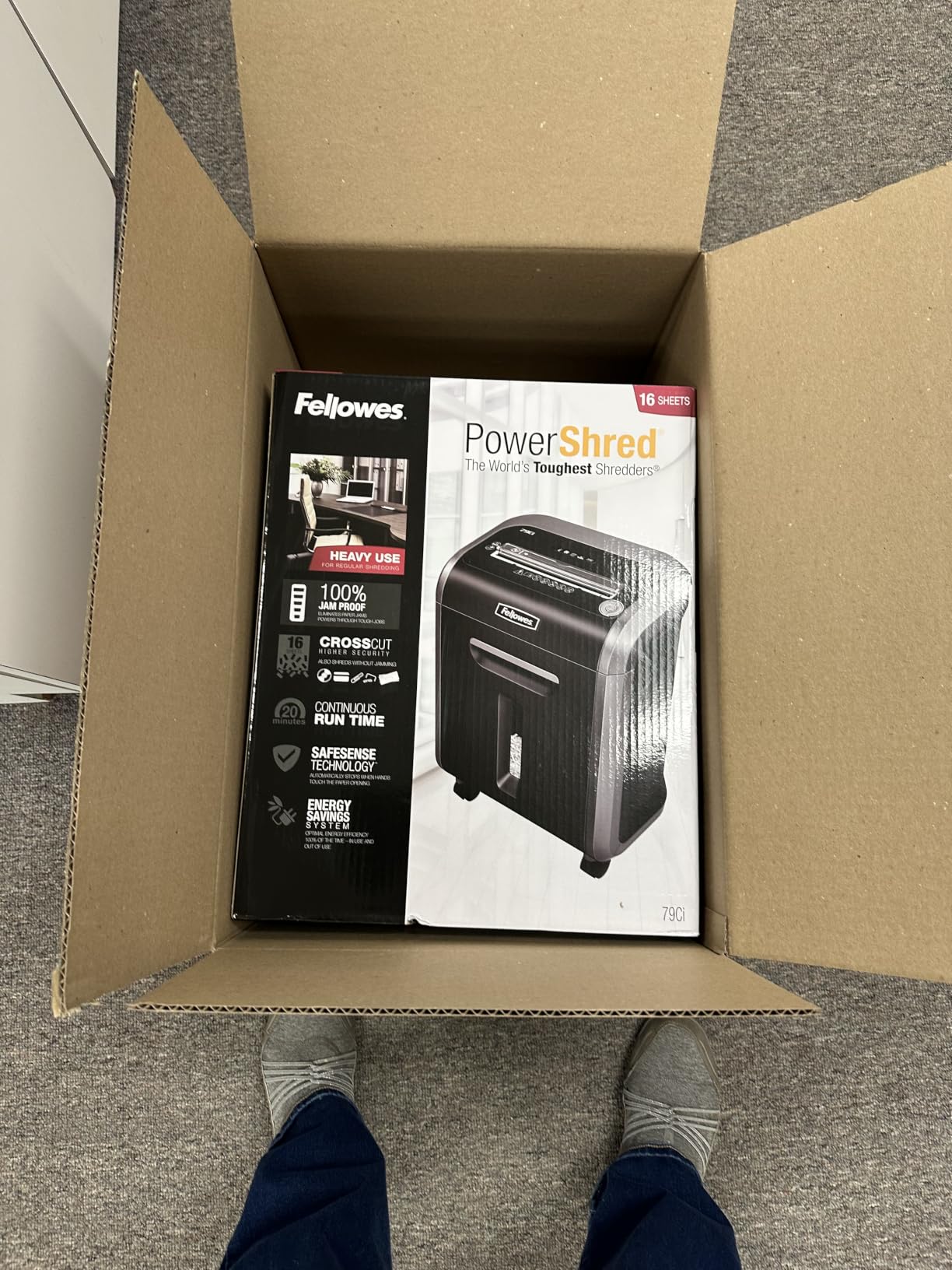 Fellowes Powershred 79Ci 16-Sheet 100% Jam-Proof Heavy Duty Crosscut Paper Shredder Machine for Office and Home, Black/Dark Silver 3227919 customer photo 1