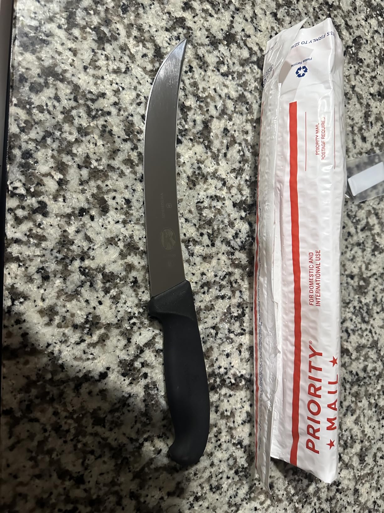 Victorinox Fibrox 8-Inch Curved Breaking Knife - Pro Butcher Slicing Knife customer photo 2