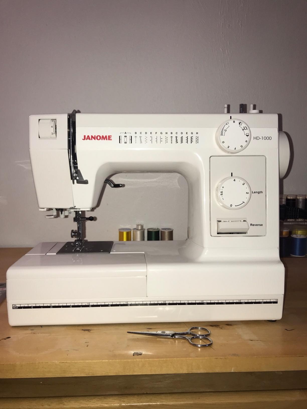 Janome HD1000 Heavy-Duty Sewing Machine with 14 Built-In Stitches customer photo 2
