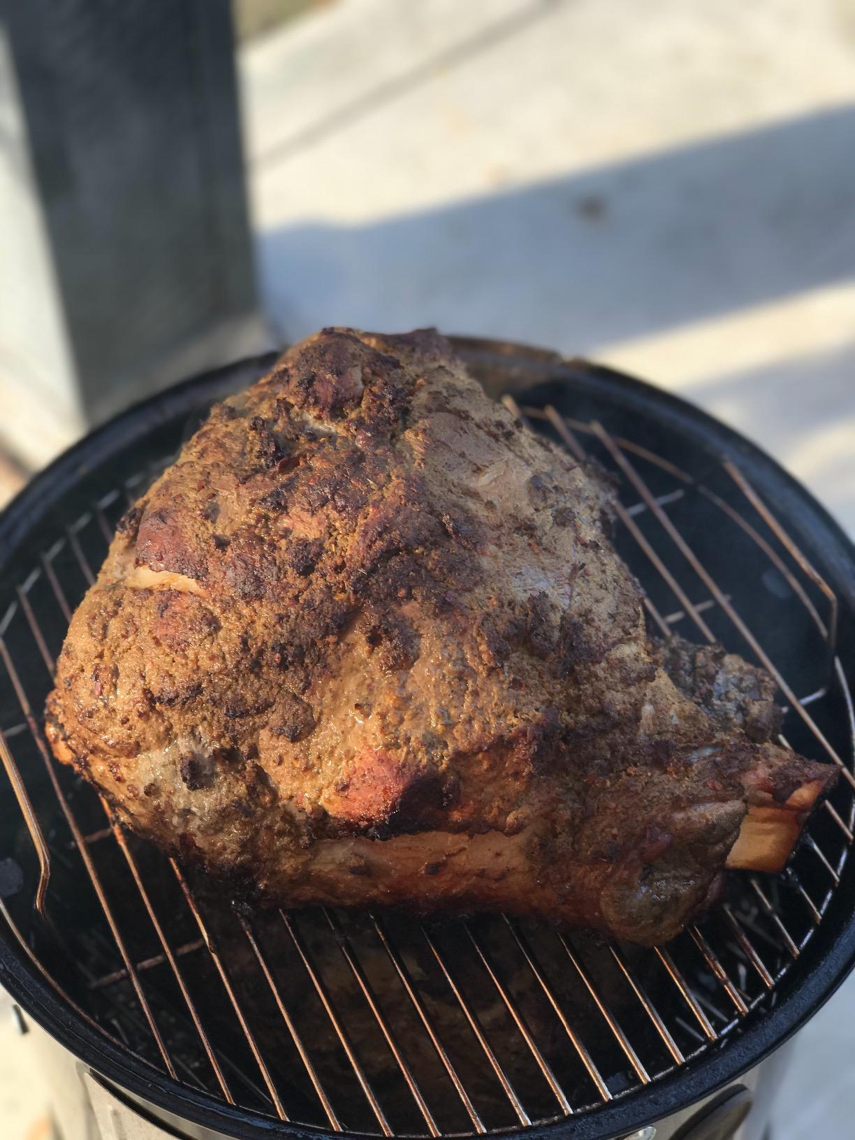 Weber® Smokey Mountain Cooker Smoker, 18