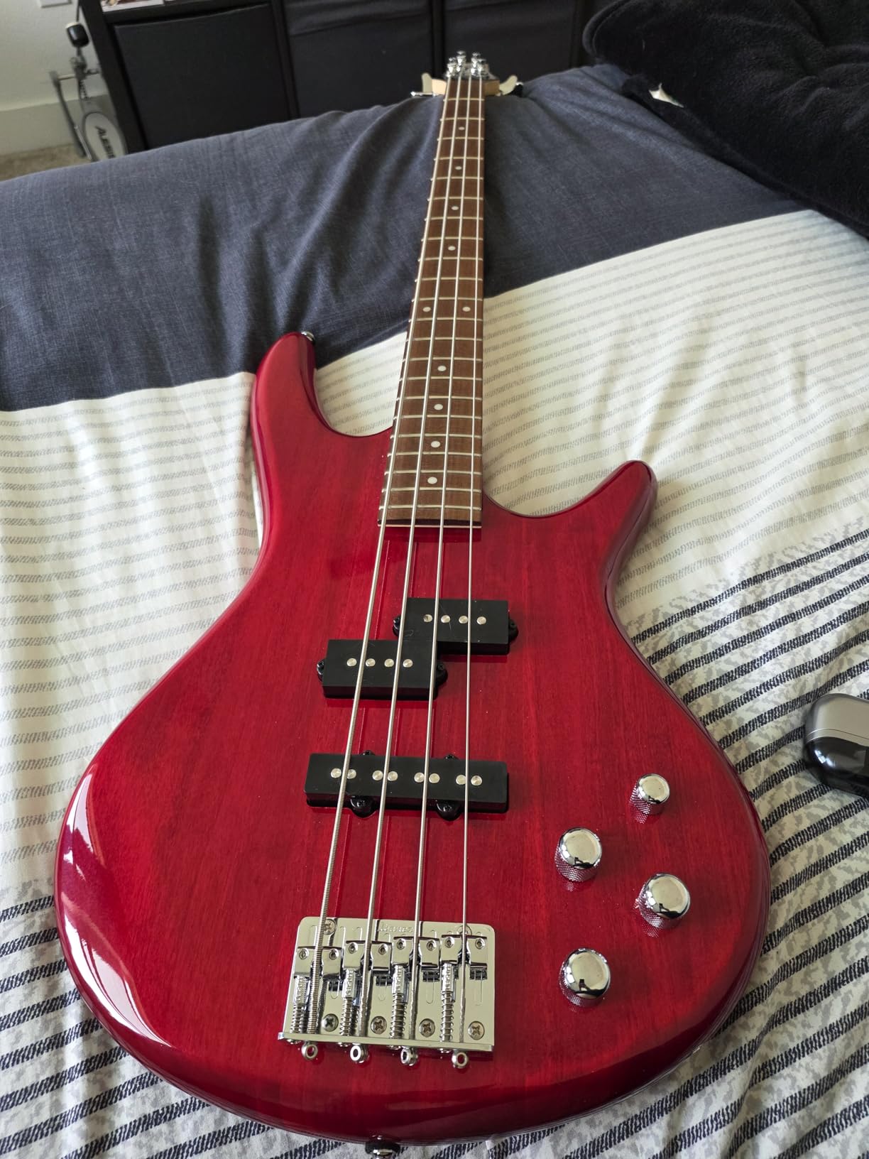 Ibanez Gio GSR200TR Bass Guitar - Transparent Red customer photo 1