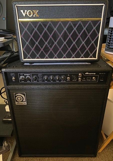 Vox Pathfinder Bass 10 2x5 inch 10 Watt Bass Guitar Amplifier customer photo 1
