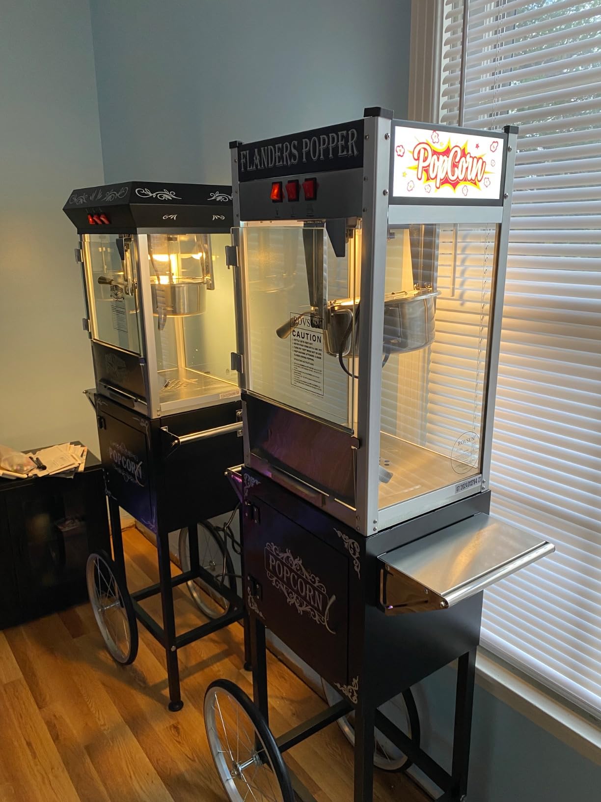 Great Northern Popcorn Foundation 8oz Popcorn Machine Cart on Wheels, Black customer photo 1