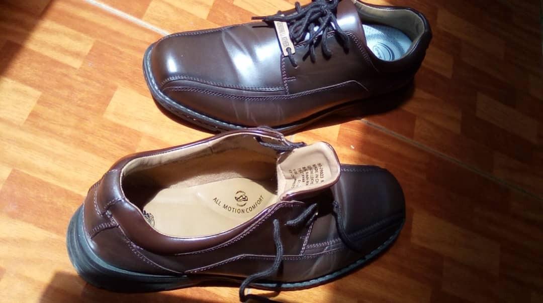 DOCKERS Men's Trustee Oxford customer photo 1