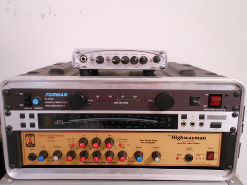 Gallien-Krueger MB200 - 200W Ultra Light Bass Amplifier customer photo 1