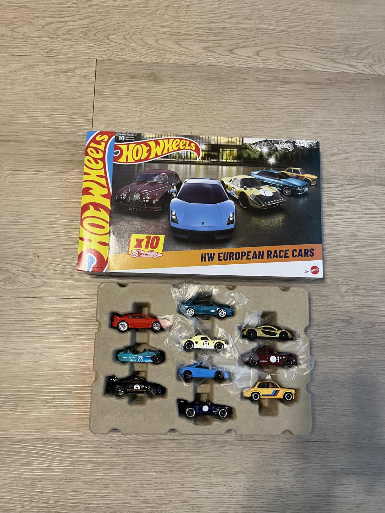 Hot Wheels Toy Cars & Trucks, 50-Pack of 1:64 Scale Vehicles, Individually Packaged (Styles May Vary) (Amazon Exclusive) customer photo 1