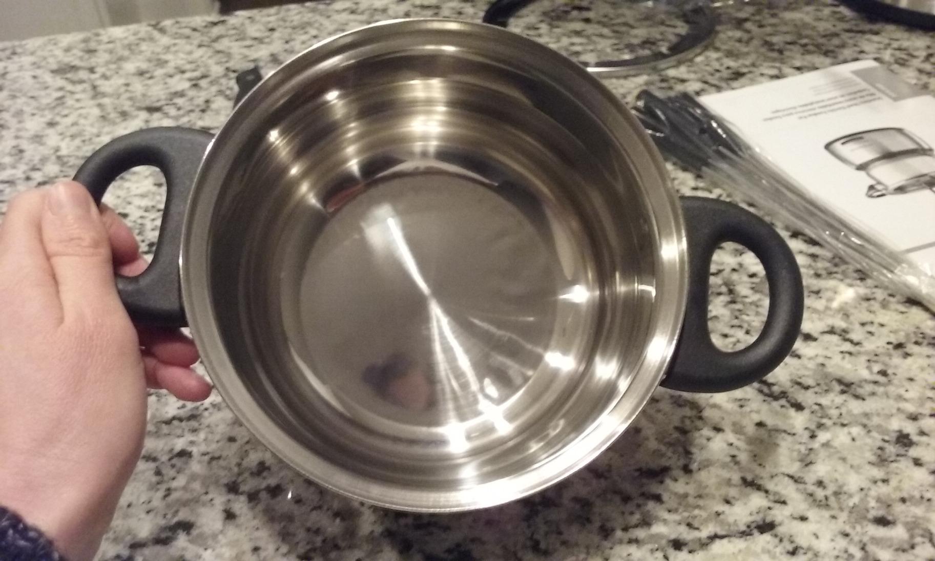 Nostalgia FPS200 6-Cup Stainless Steel Electric Fondue Pot with Temperature Control, 6 Color-Coded Forks and Removable Pot - Perfect for Chocolate, Caramel, Cheese, Sauces and More customer photo 2