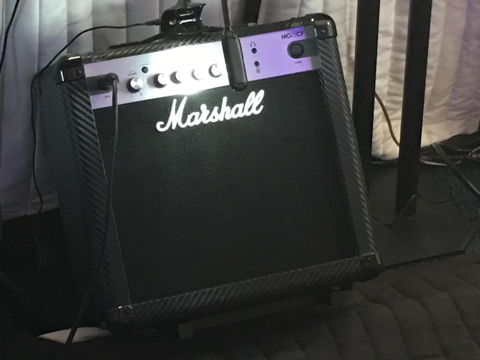 OnStage On-Stage RS4000 Folding Guitar Amplifier Stand,Black customer photo 2