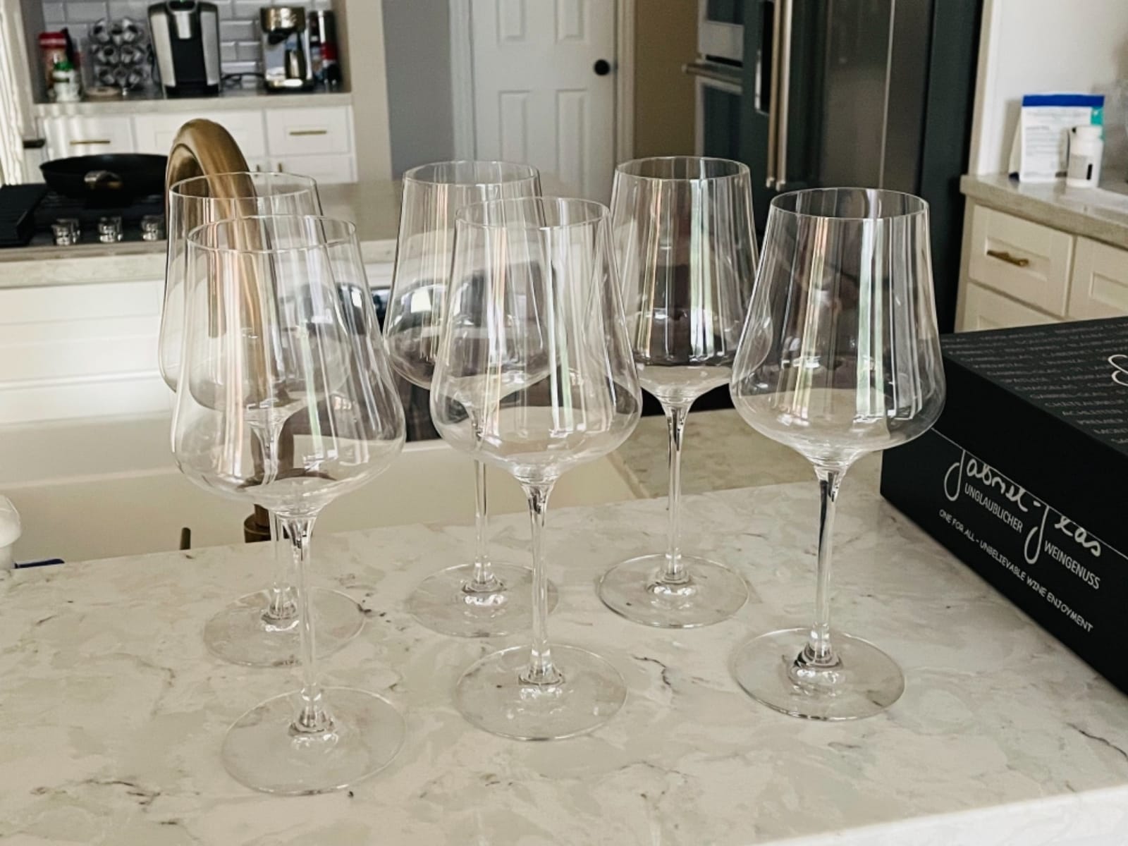Gabriel-Glas StandArt Crystal Wine Glasses, Set of 2 with Gift Box - Premium, Universal Wine Glass for Red and White Wine - Dishwasher Safe, Lead-Free, 16 oz. customer photo 2