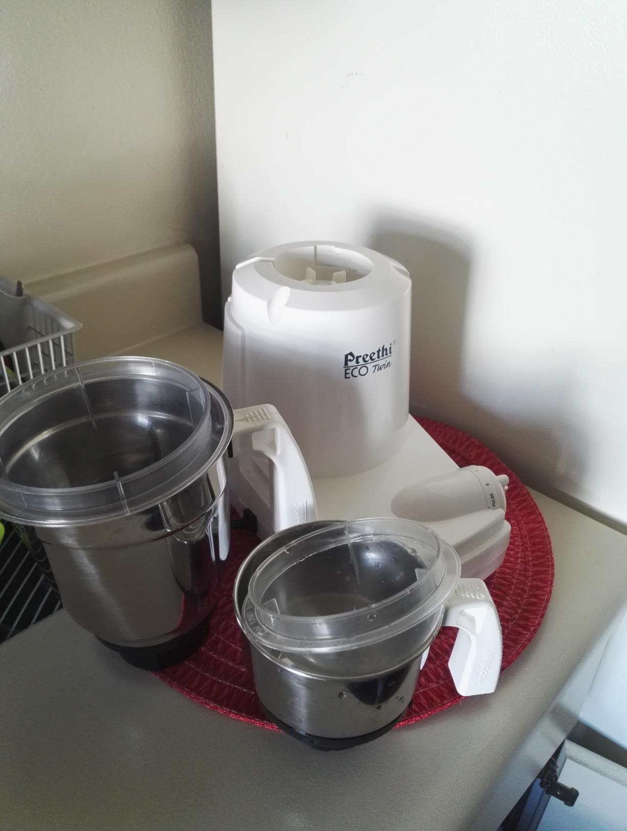 Preethi Eco Twin Jar Mixer Grinder, 550-Watt customer photo 2