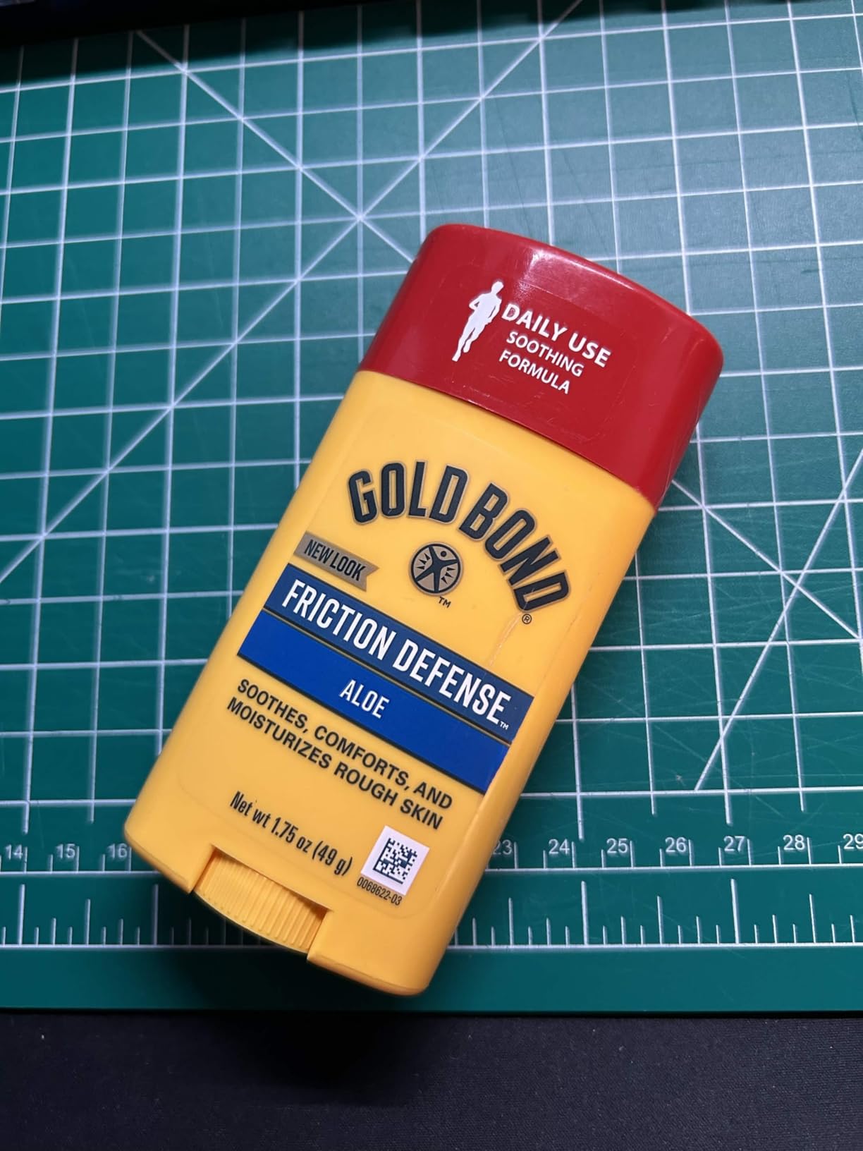 Gold Bond Friction Defense Stick, Anti Chafing Stick with Aloe, 1.75 oz. customer photo 2