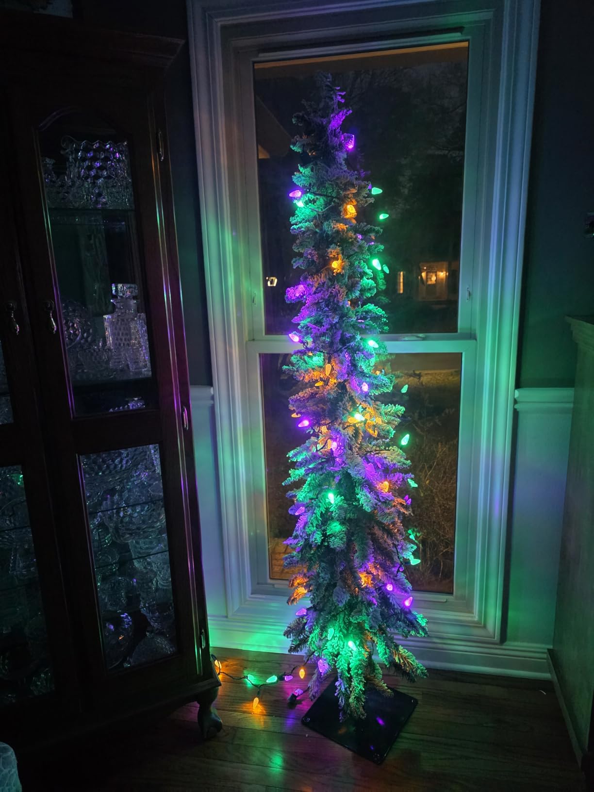 Novelty Lights 24FT 70 LED C6 Christmas String Lights, Blue & Orange customer photo 1