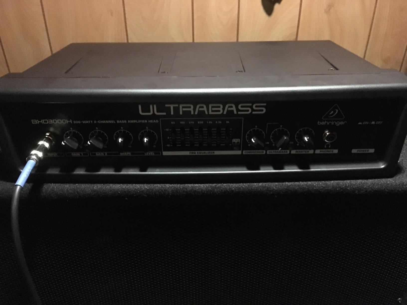 Behringer ULTRABASS BXD3000H Ultra-Lightweight 300 Watt 2 Channel Bass Amplifier Head with FBQ Spectrum Analyzer, Ultrabass Processor and Compressor customer photo 1
