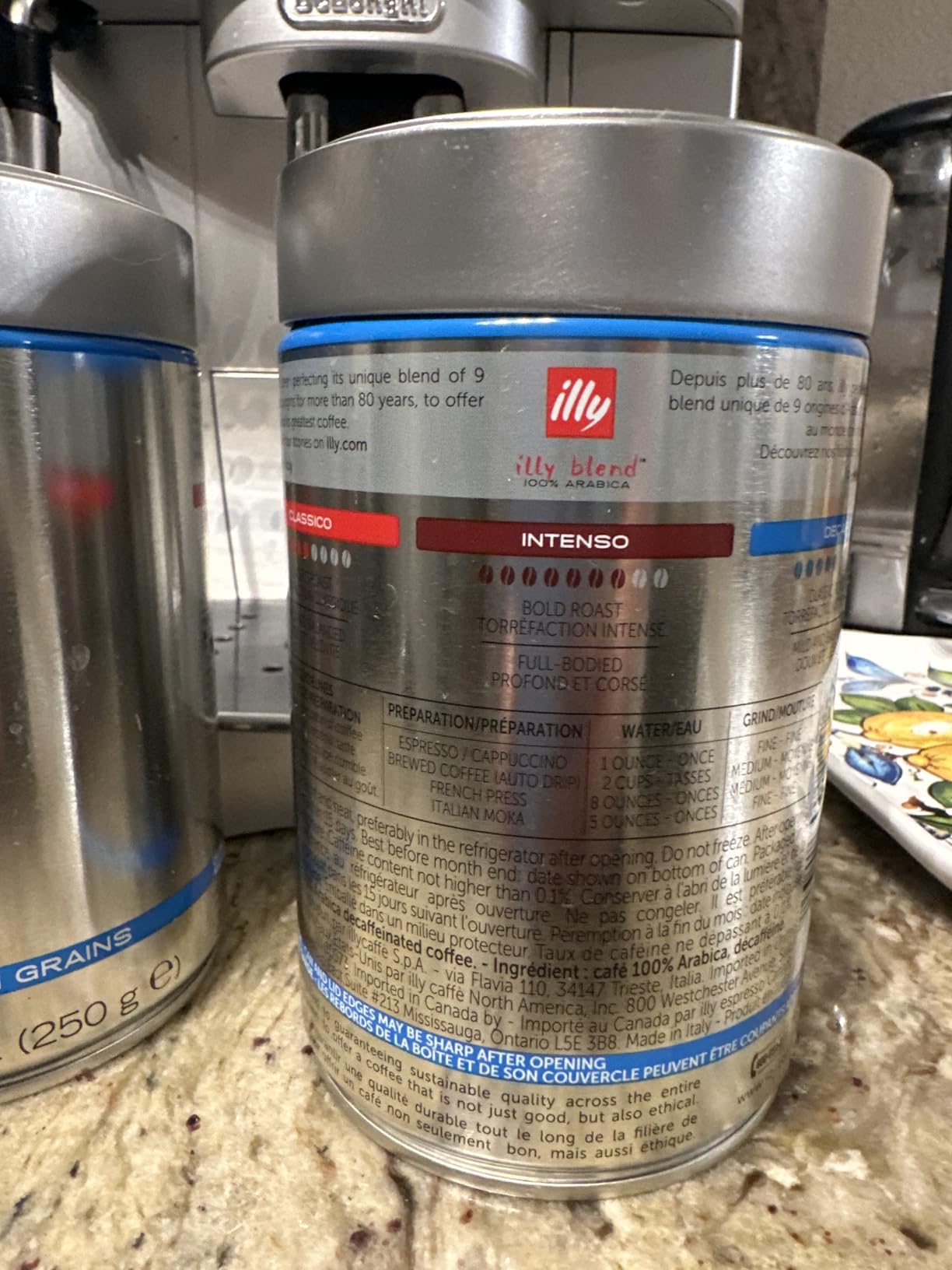 illy Decaf Whole Bean Coffee, Classic Medium Roast Gourmet Blend, 100% Arabica Coffee, 8.8 Ounce (Pack of 1) customer photo 2