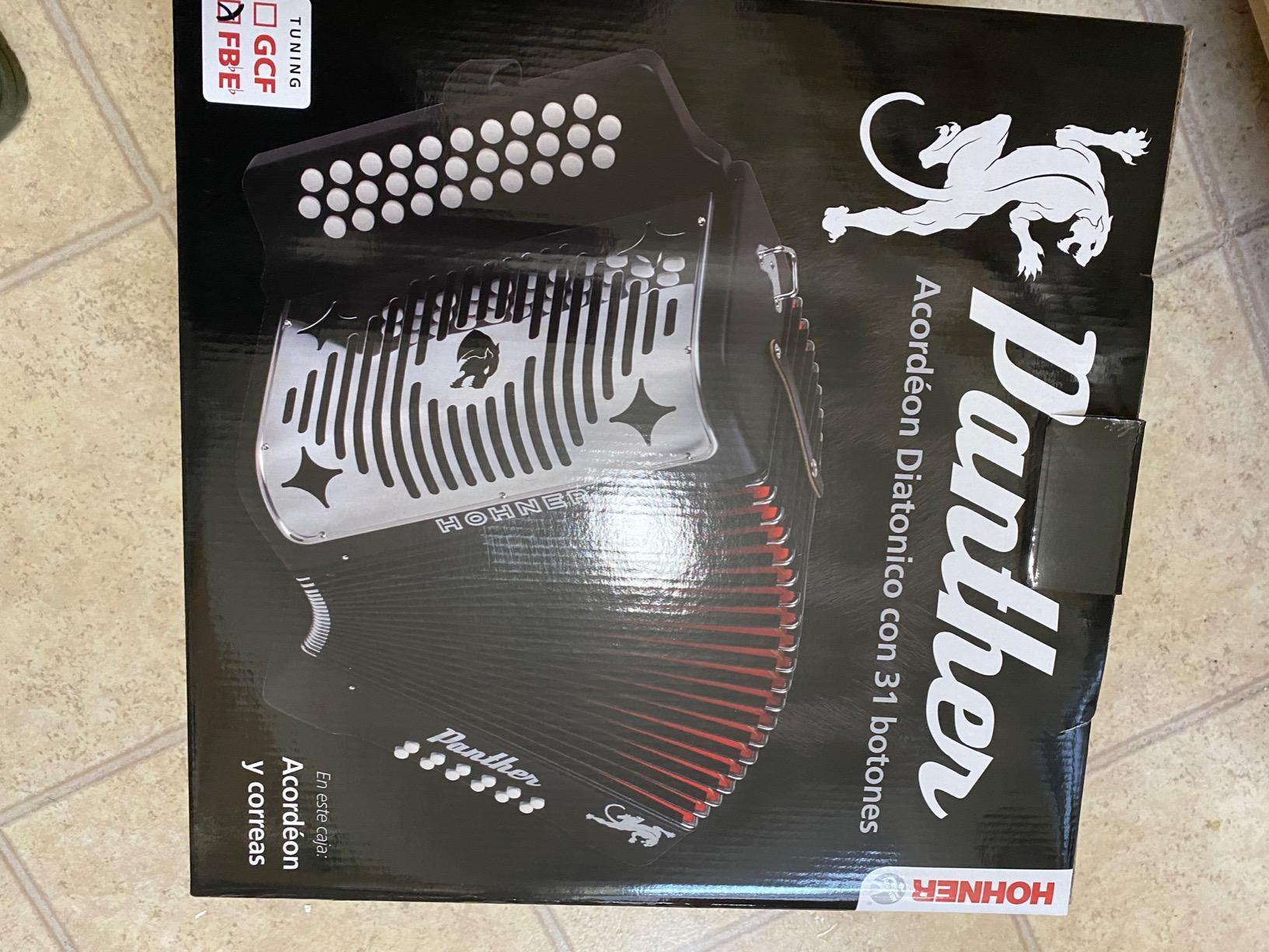 HOHNER Accordion, 12 x 7.5 (3100FB) customer photo 2