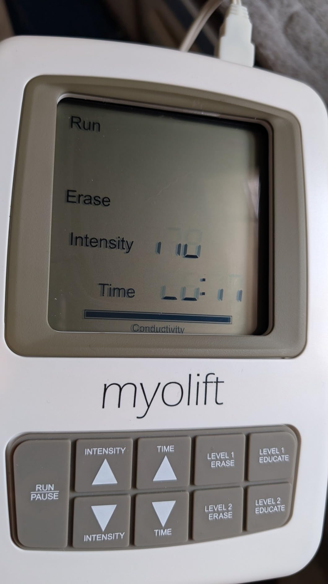7E Wellness MyoLift Mini Microcurrent Facial Device with Dual Probes customer photo 2