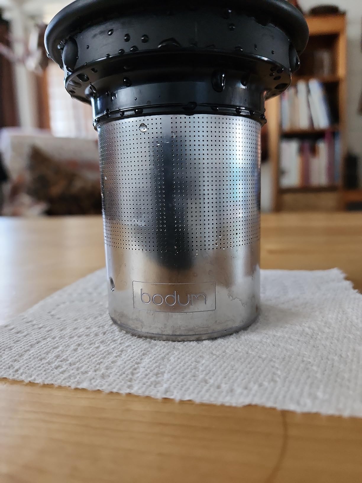 Bodum 34oz Assam Glass Tea Press with Stainless Steel Filter, Black Plastic Lid customer photo 1