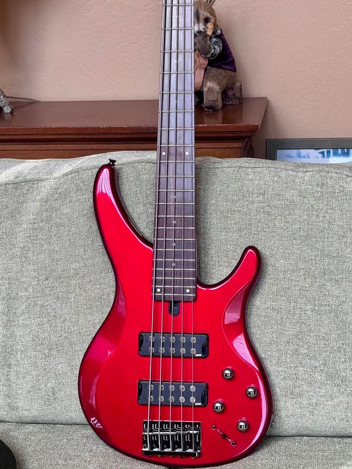 Yamaha TRBX305 BL 5-String Electric Bass Guitar,Black customer photo 1