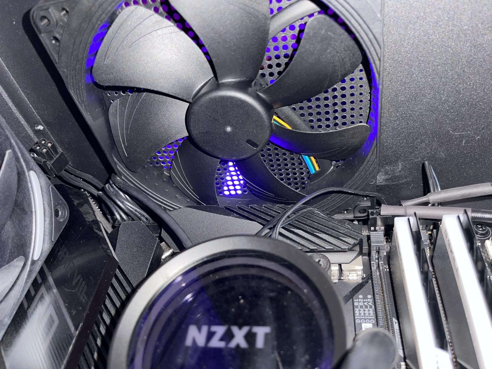 Noctua NF-A14 iPPC-3000 PWM, High-Performance Industrial Fan 140mm | Heavy Duty High Airflow 25mm Thick Fan, for Demanding Applications, 3000rpm 4-Pin PWM customer photo 1