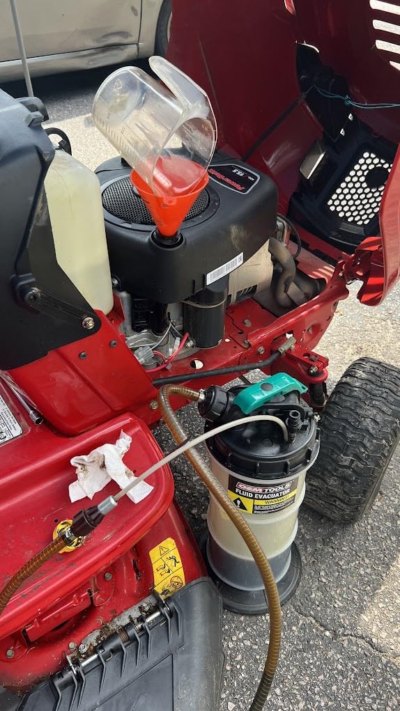 OEMTOOLS 24389 Manual Fluid Extractor Pump, 5.3L Oil Extractor, 5-Foot Hose customer photo 1