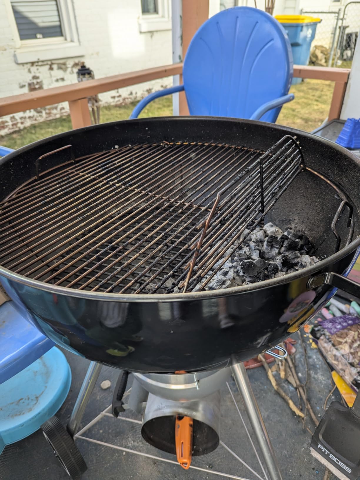 Weber® Original Kettle Premium Charcoal Grill, 22-Inch, Black customer photo 1