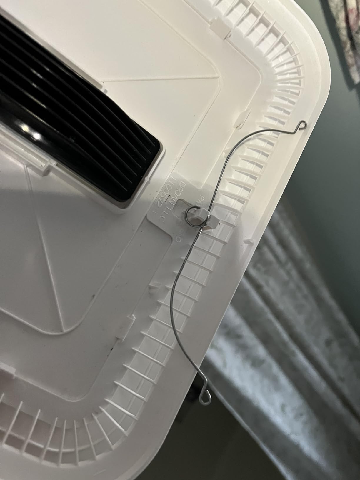 Broan-NuTone Bathroom Exhaust Fan – Retrofit Design Replaces Existing Fan Without Attic Access, Quiet 1.0 Sones, 110 CFM, Powerful Ventilation with 4 Selectable CCT Light Settings for a Modern Look customer photo 2