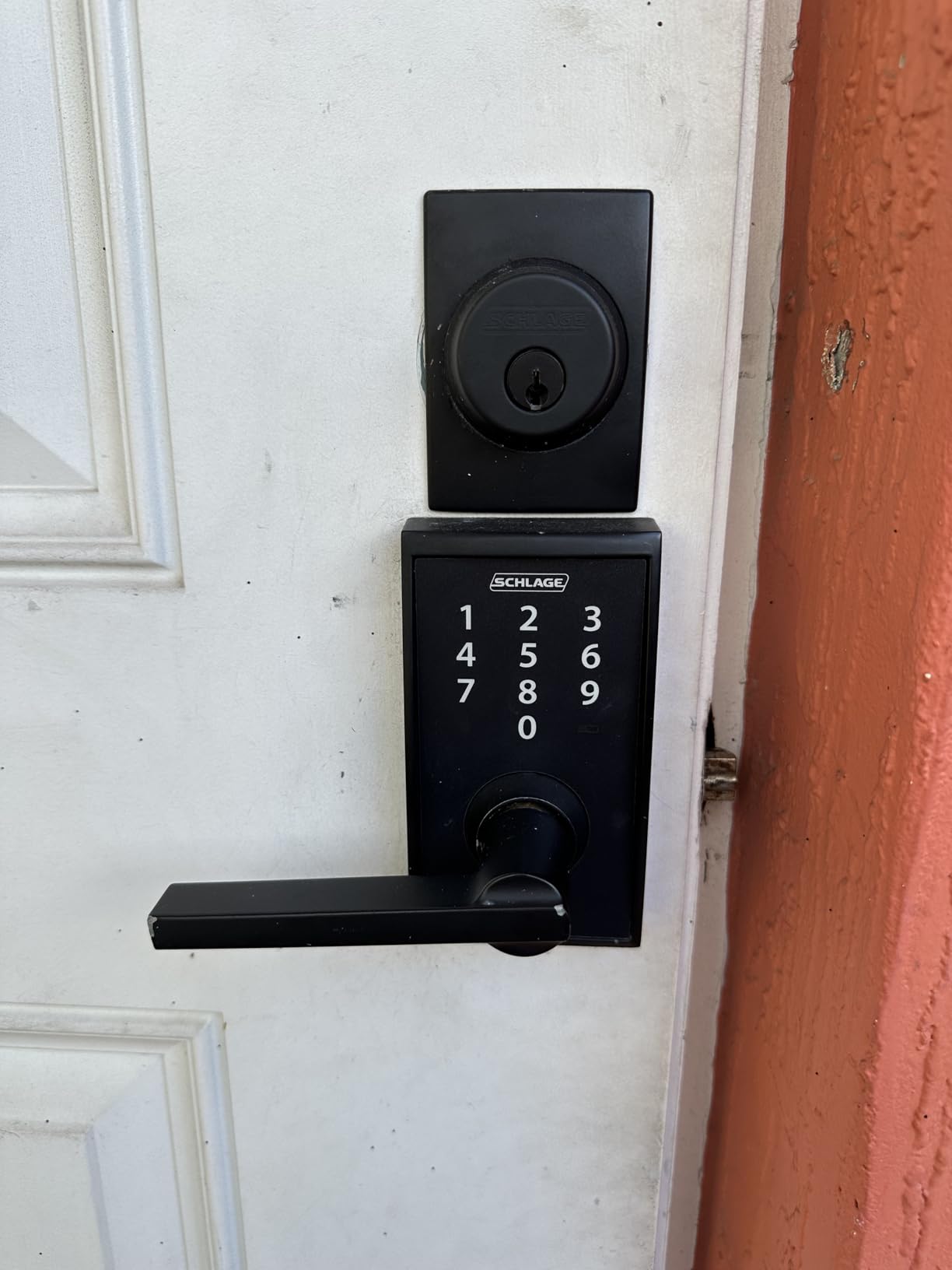 Schlage Touch Electronic Lock, Lever Handle, Century Trim, Matte Black customer photo 2