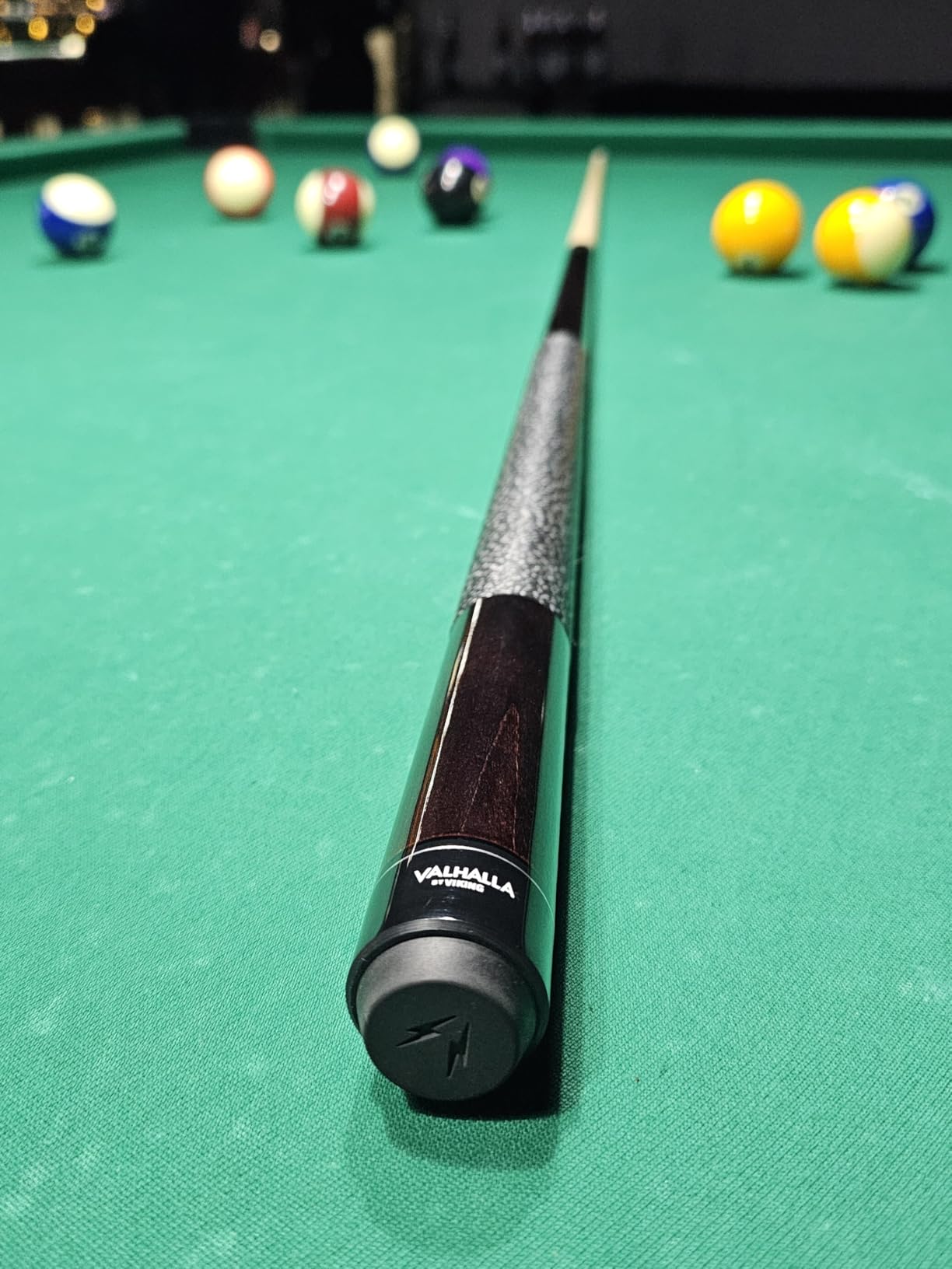 Viking Valhalla 100 Series with Irish Linen Wrap 2 Piece 58” Pool Cue Stick customer photo 2