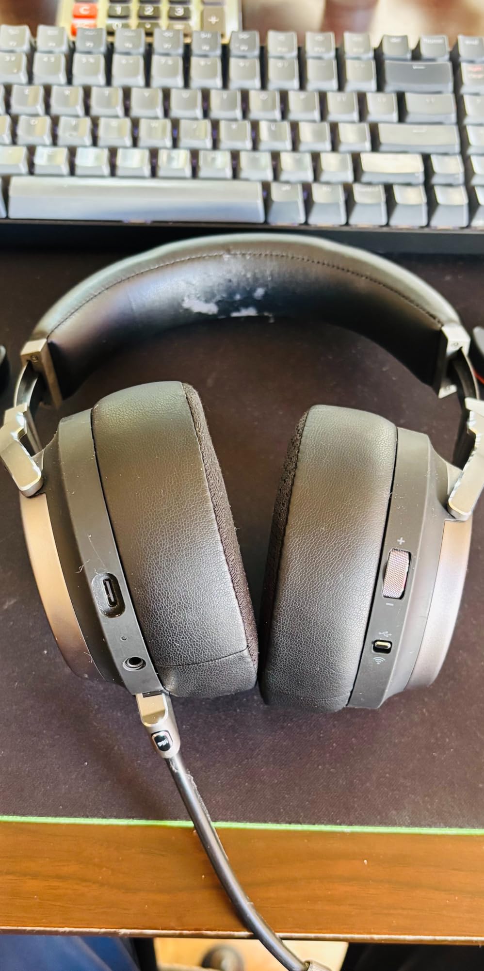 Elevation Lab The Anchor™ - Under Desk Headphone Adhesive Mount customer photo 1