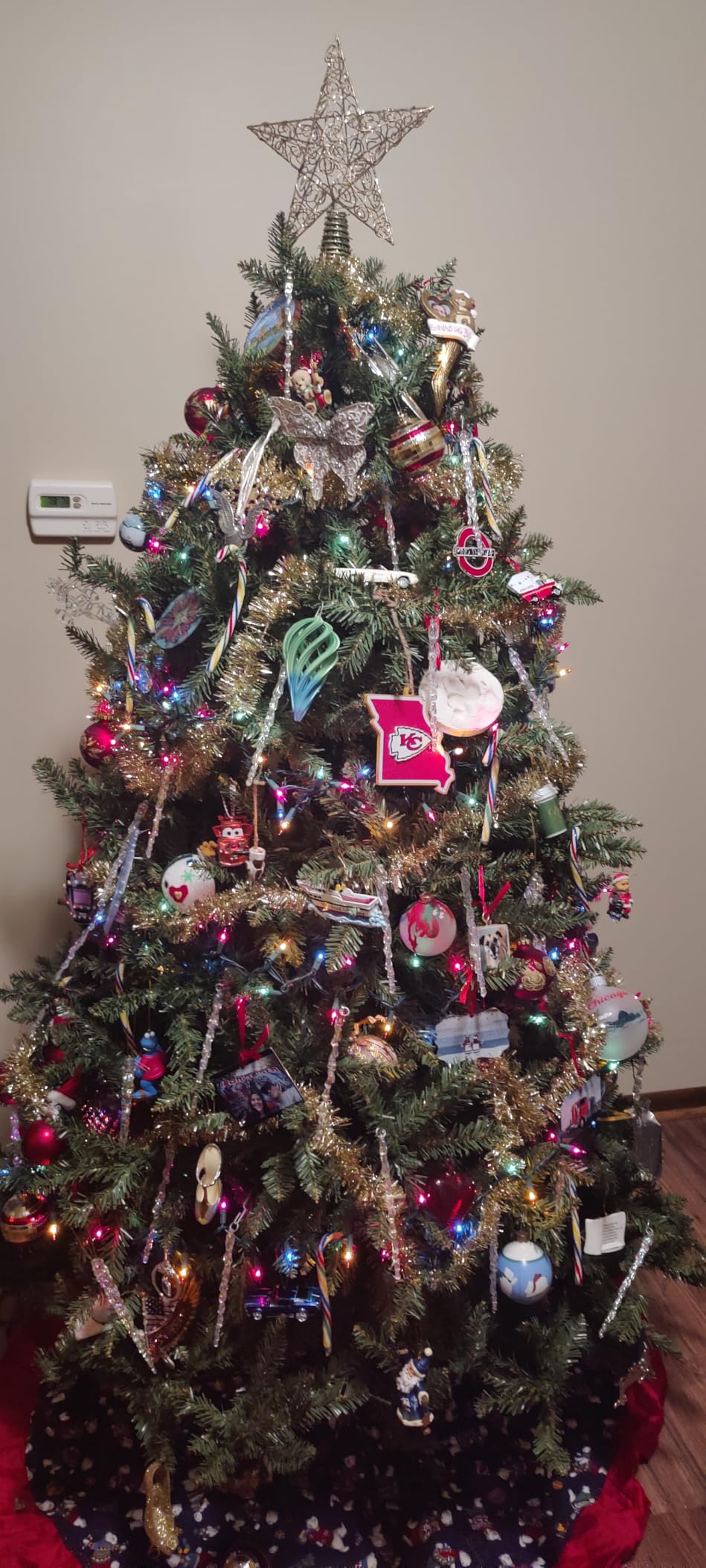 National Tree Company 6ft Unlit Dunhill Fir Artificial Full Christmas Tree customer photo 2