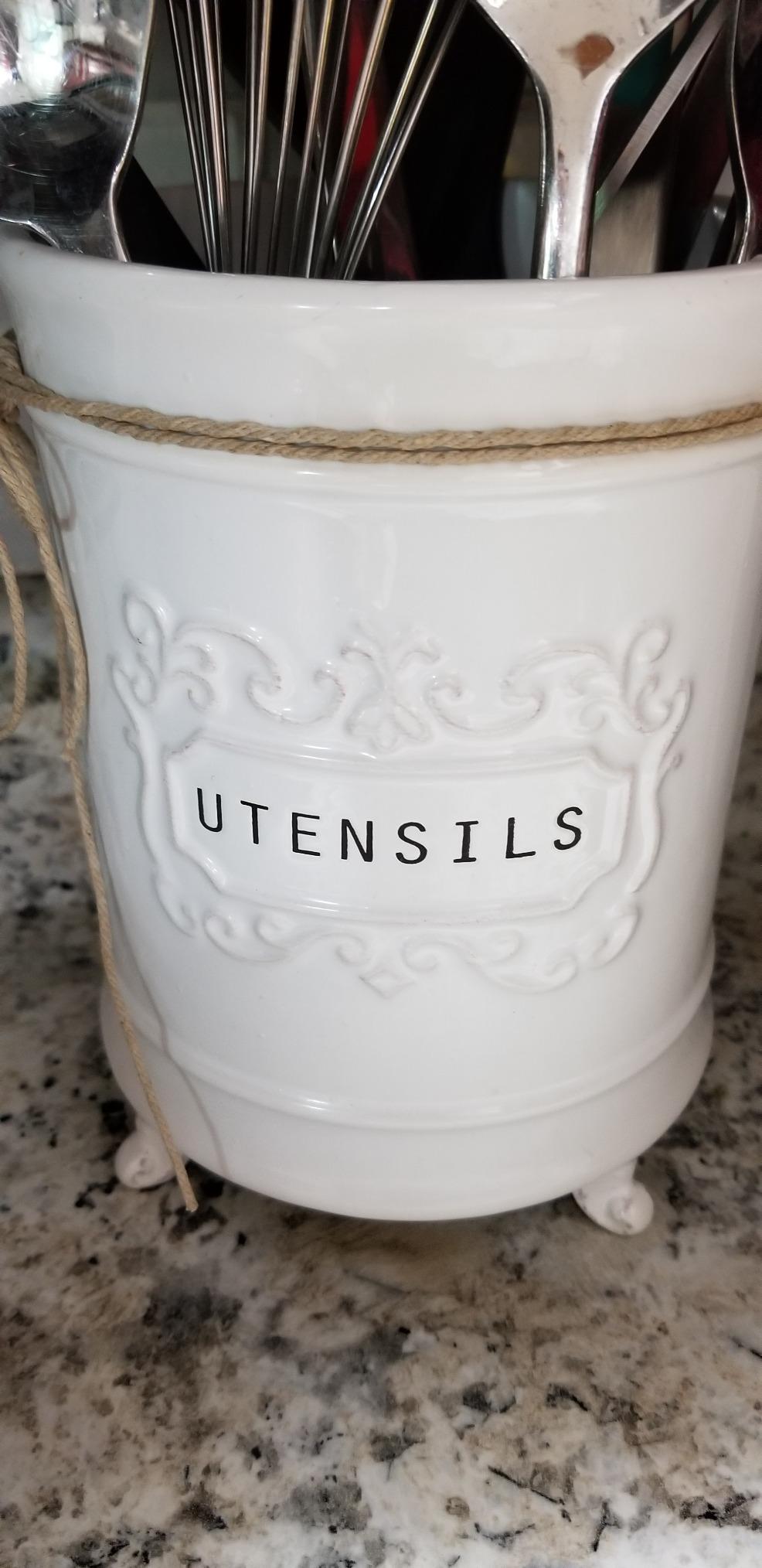 Mud Pie Circa Ceramic Utensil Holder, Kitchen Countertop Crock, White customer photo 2
