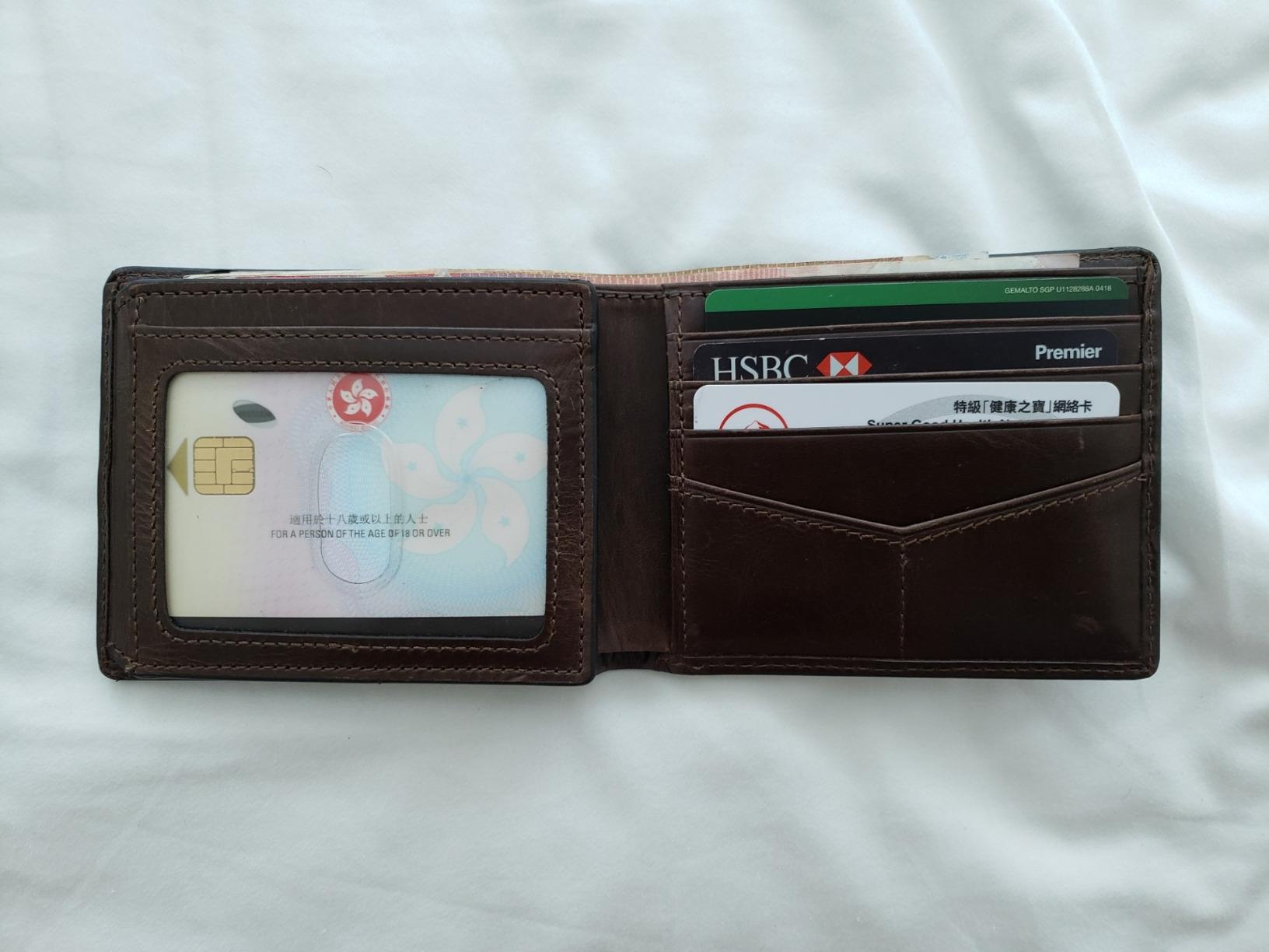 Fossil Men's Wallet, Derrick Leather RFID-Blocking Wallet, Bifold with Flip ID, Brown customer photo 2