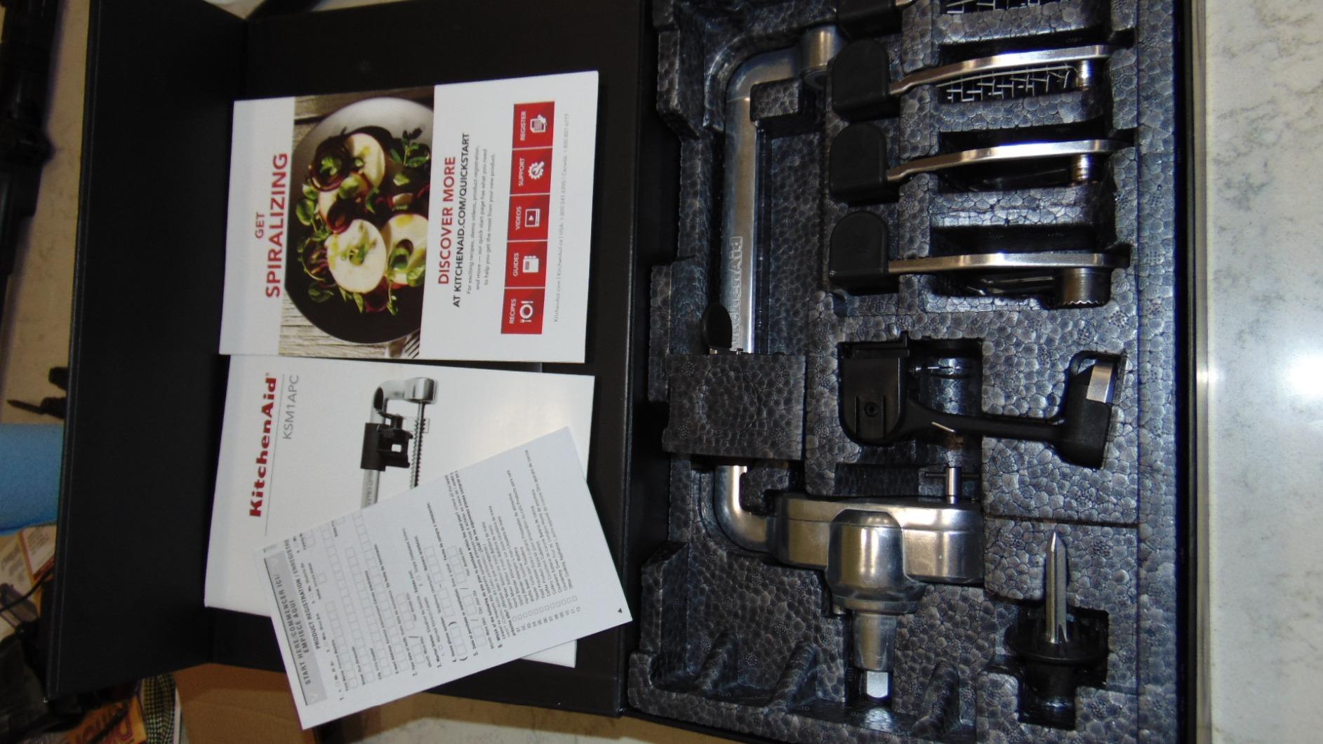 KitchenAid 5-Blade Fruit and Vegetable Spiralizer Attachment, KSM1APC customer photo 2