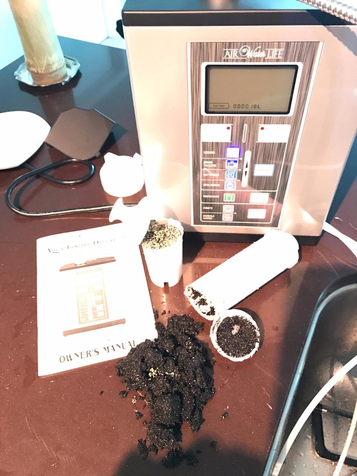Aqua Ionizer Deluxe 9.0 Aqua-Ionizer Pro Alkaline Water Ionizer Machine customer photo 2