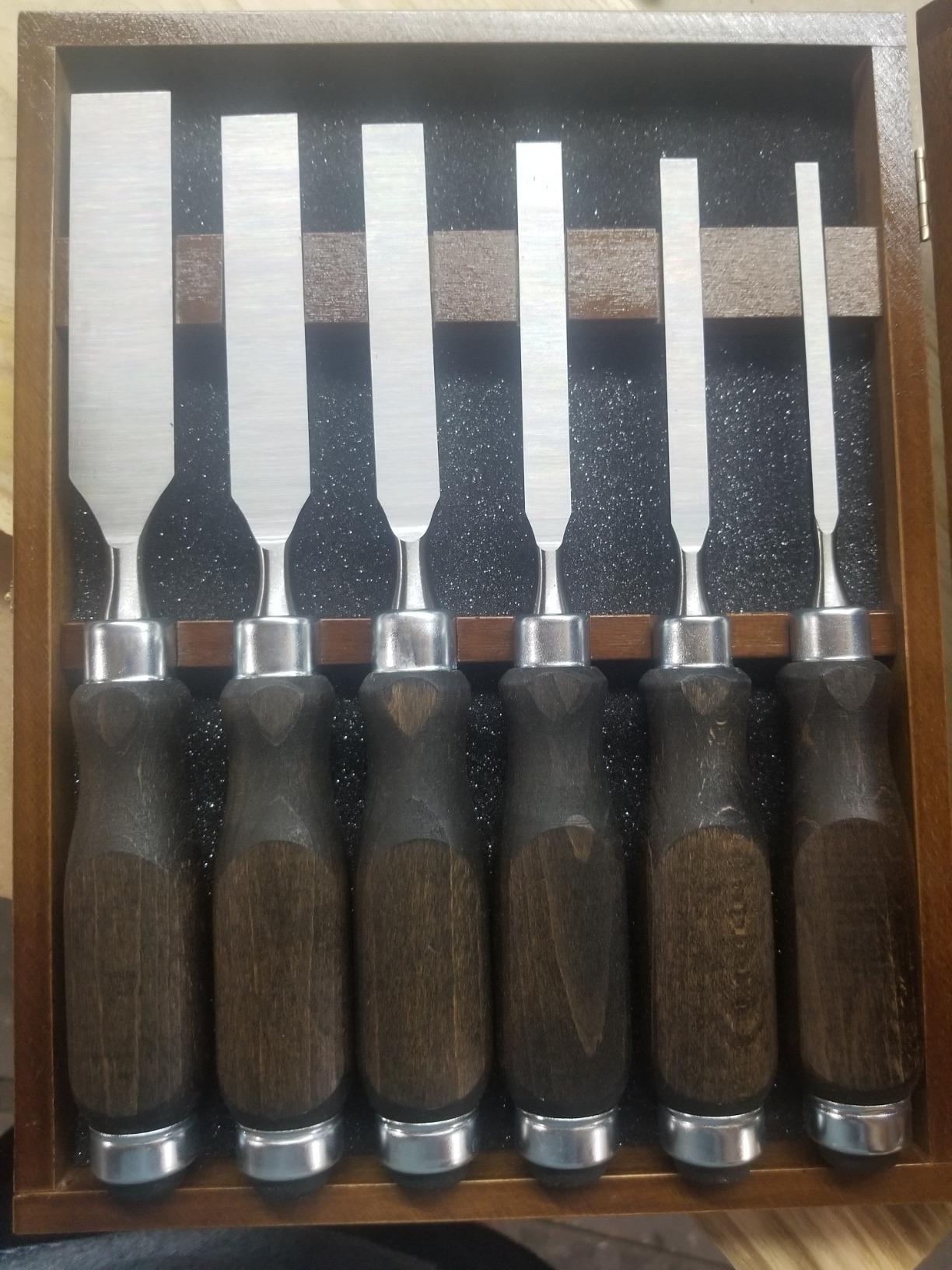 Narex 6 pc Set 6 mm (1/4), 10 (3/8), 12 (1/2), 16 (5/8), 20 (13/16), 26 (1-1/16) Woodworking Chisels in Wooden Presentation Box 853053 customer photo 2