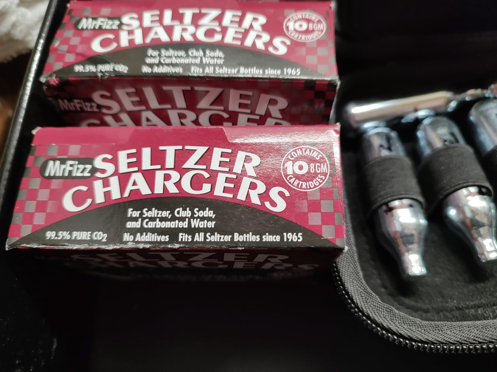 MrFizz Sod, Leland Mr Fizz Seltzer 8g CO2 Charger 50PK Compatible with All 1 Liter/Quart Soda Siphons, Silver (LS-50) customer photo 2