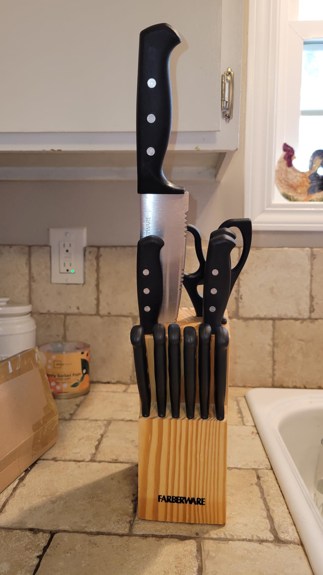 Farberware 22-Piece Kitchen Knife Block Set, High Carbon Stainless Steel customer photo 2