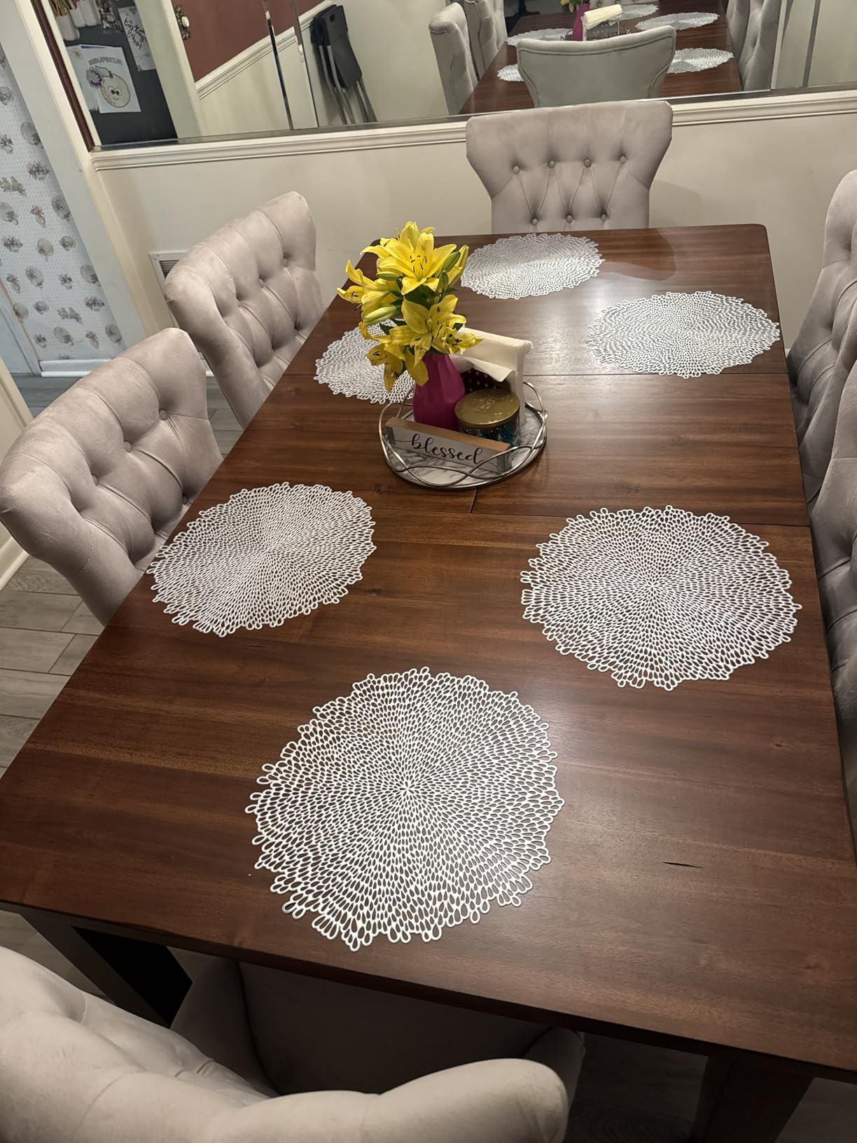 Signature Design by Ashley Ralene Wood Extendable Dining Table, Brown | 18-inch self-storing butterfly leaf, Crafted from veneers, wood and engineered wood, Seats up to 8 for family dining customer photo 2