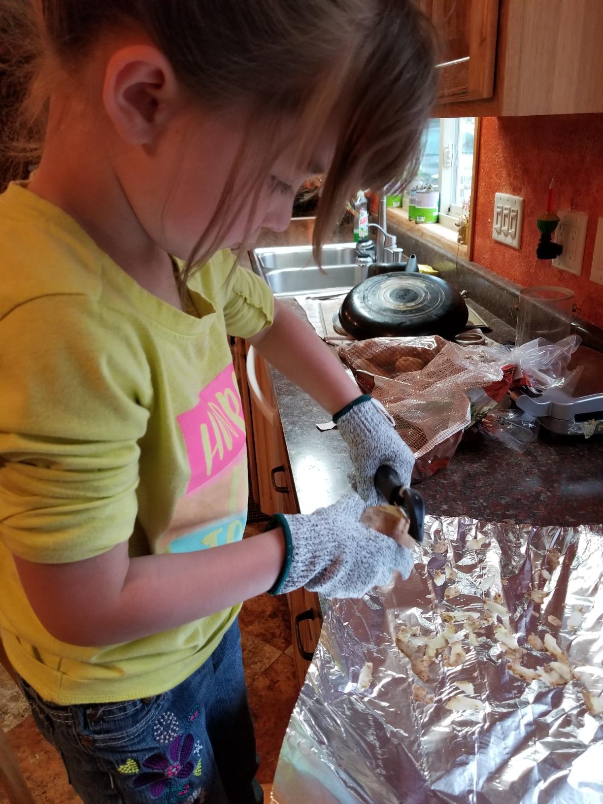 NoCry Kids Cutting Gloves, XS (8-12 Years) — 100% Food Grade and Level 5 Protection — Comfortable and Lightweight, Yet Tough — Ambidextrous — Ideal for Fishing, Wood Carving and Whittling customer photo 2