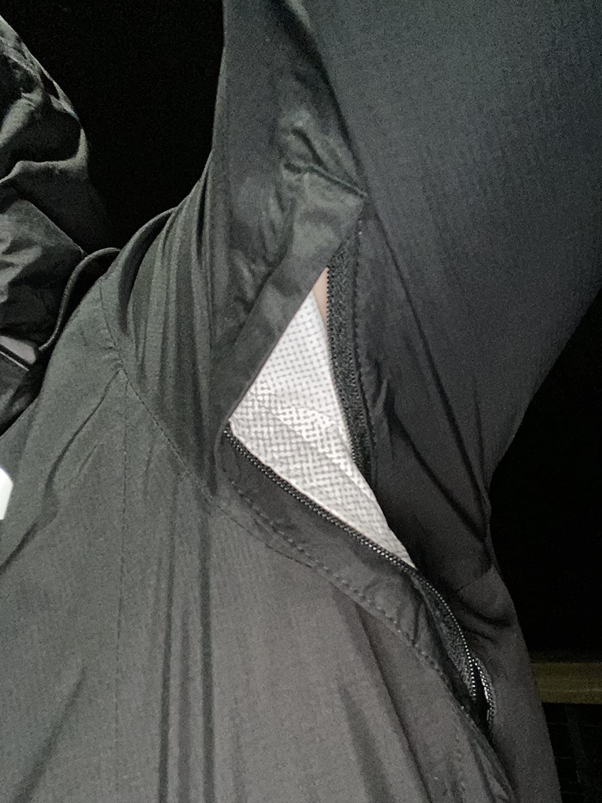 THE NORTH FACE Women's Venture 2 Waterproof Hooded Rain Jacket customer photo 1