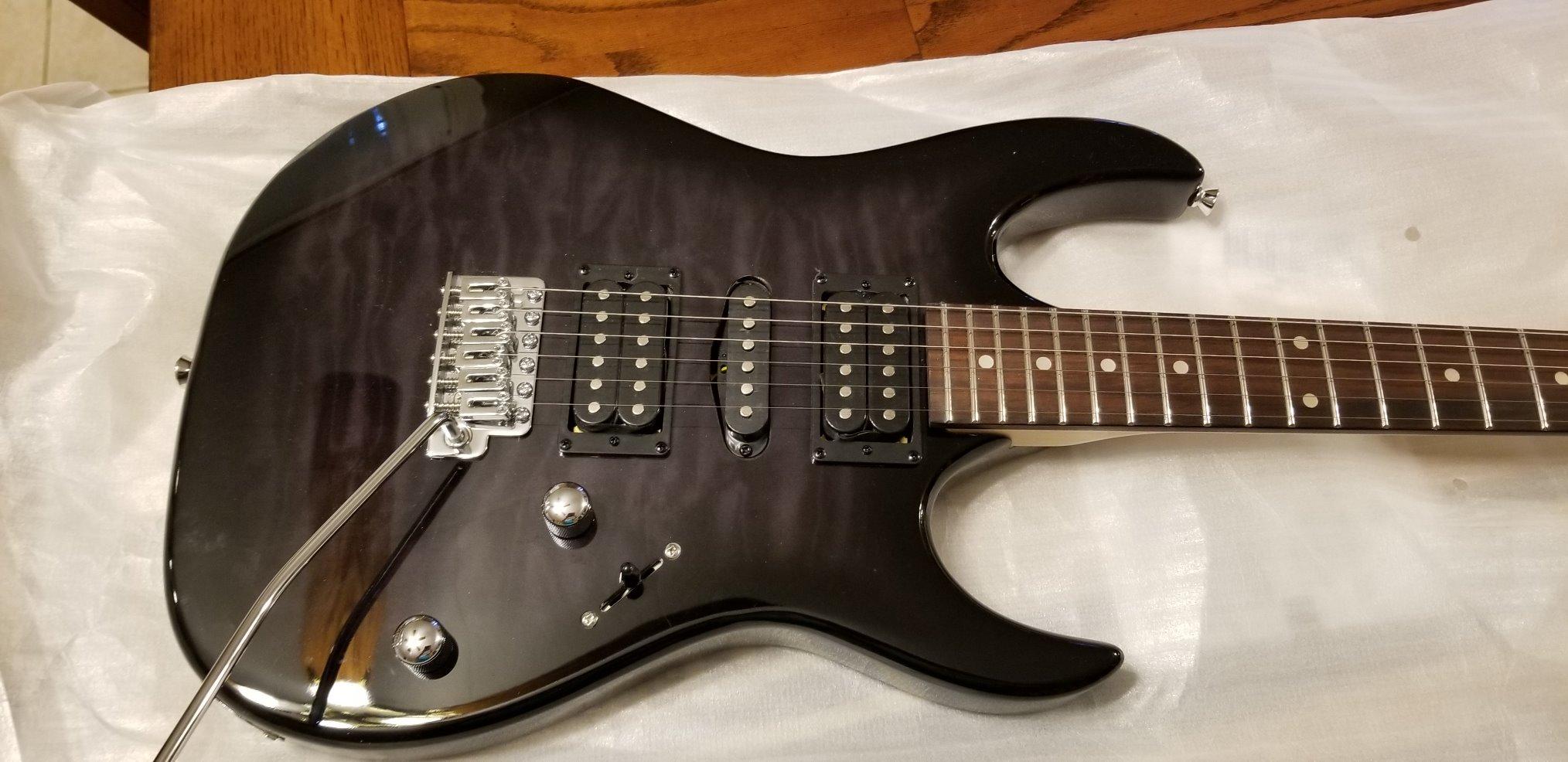 Ibanez GIO Series GRX70QA - Transparent Emerald Burst customer photo 1