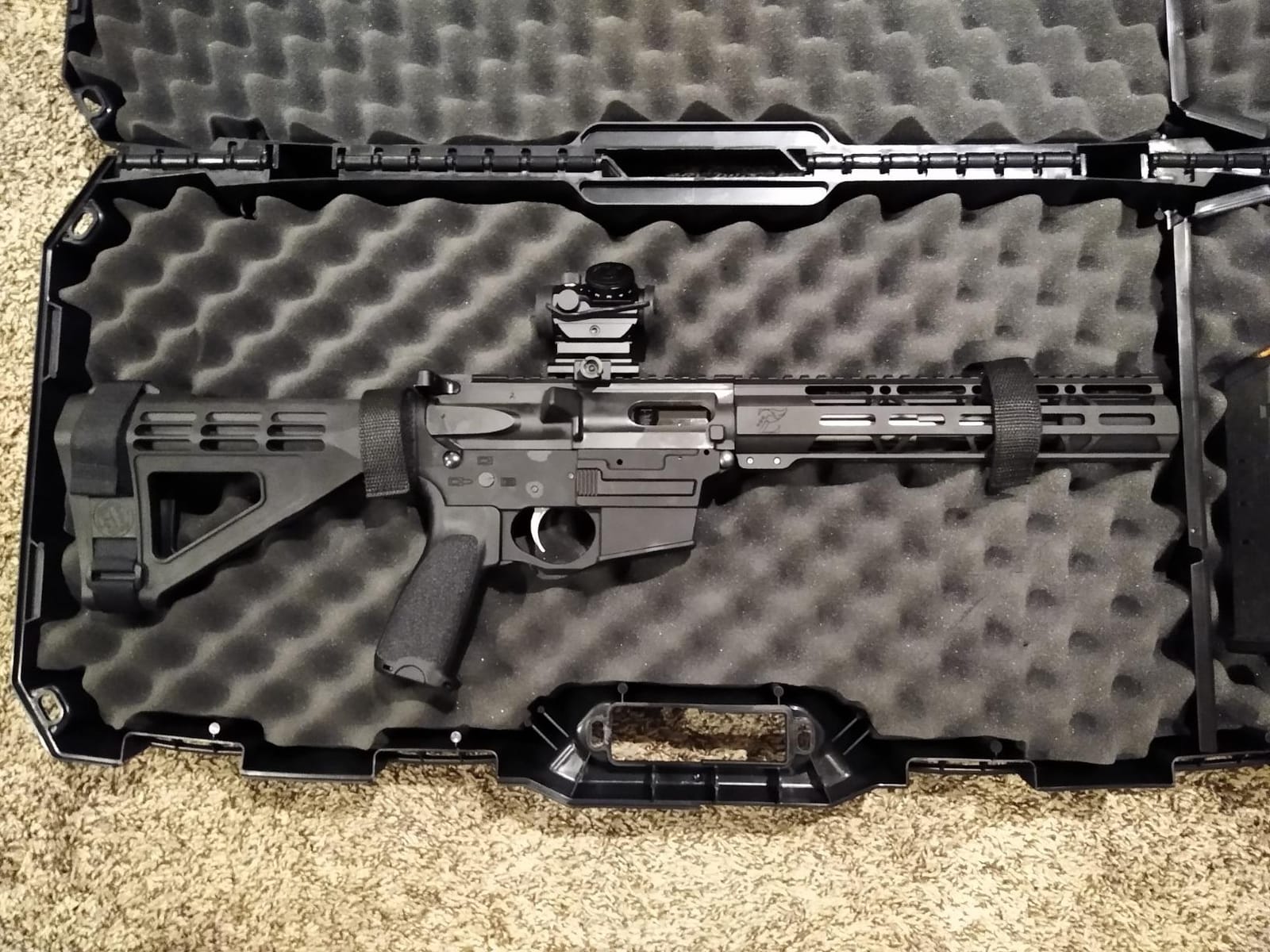 Flambeau Outdoors 32in PDW Hard Case with Zerust, Foam Lined, TSA Ready customer photo 2