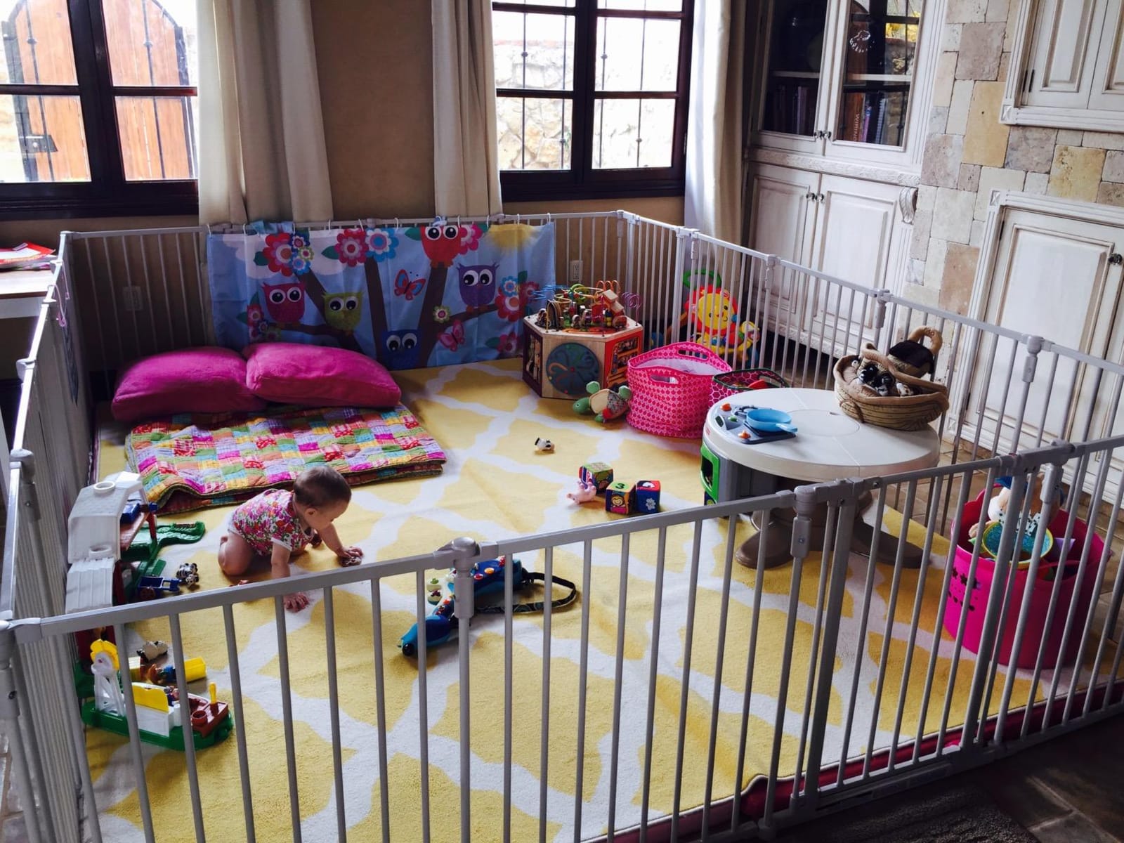 Toddleroo by North States - 3 In 1 Metal Superyard Baby Play Yard: 8 Panel Playpen, Gate, or Extra Wide Fence - Encloses Up to 19 Square Feet - 30 Inches Tall - Taupe customer photo 2