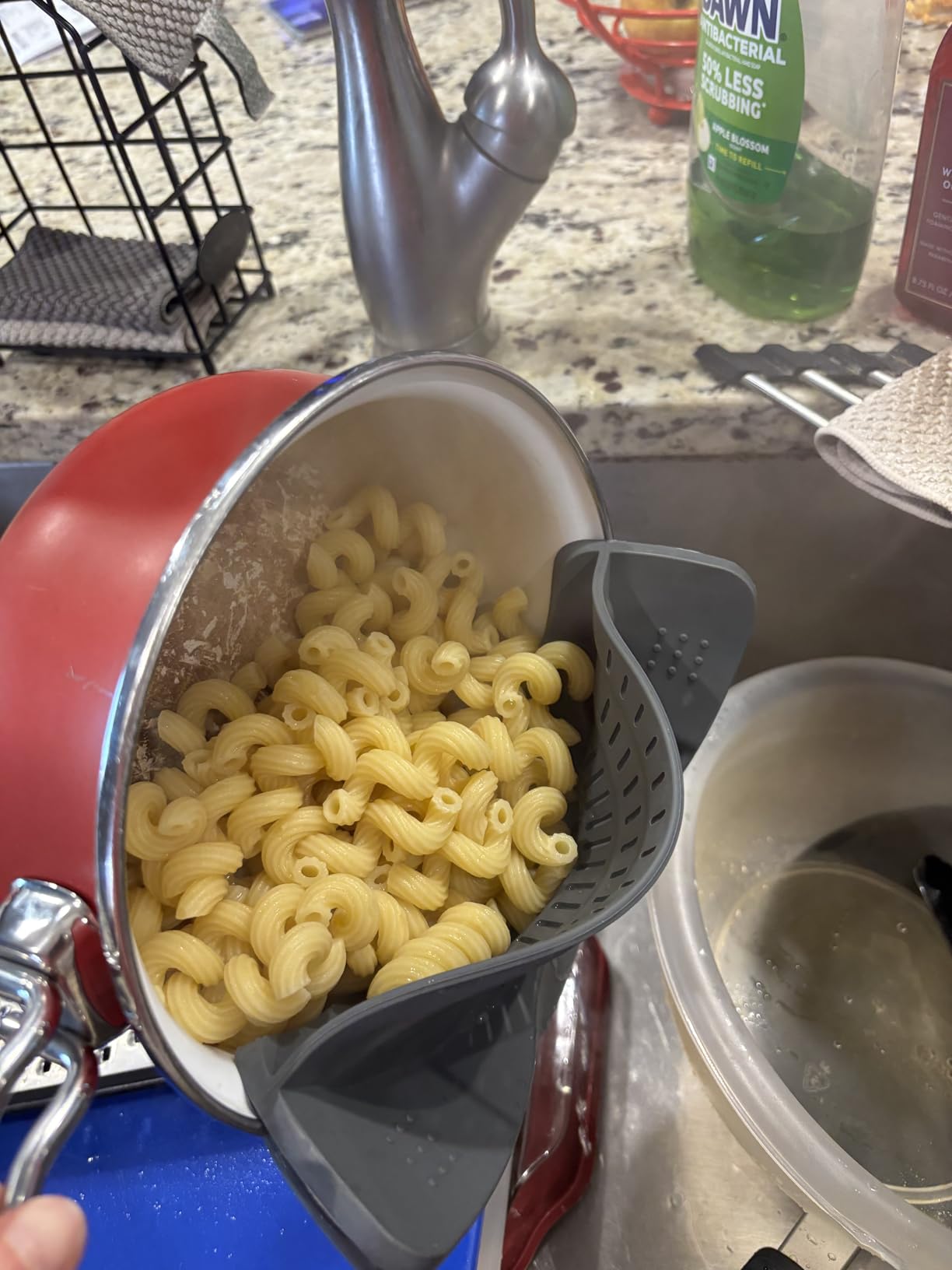 Kitchen Gizmo Snap N' Strain - Silicone Pasta Strainer Clip-On for Pots and Pans - Heat Resistant Colander for Vegetables and Noodles - Kitchen Gadgets for Cooking - Space-Saving Design - Gray customer photo 2