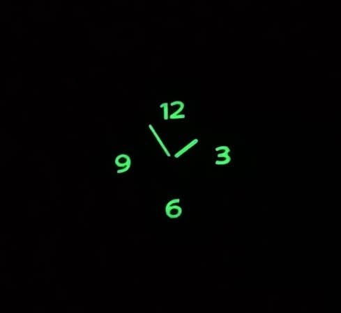 Plumeet 13'' Wall Clock, Large Battery Operated Wall Clocks Silent Non-Ticking Quartz, Modern Style Suitable for Bedroom Living Room Office Decor - 3D Numbers Display Easy to Read, Black customer photo 2
